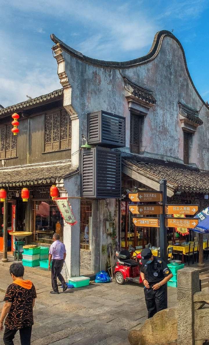 高考没上本科，是读大专还是打工学技术?游戏画面