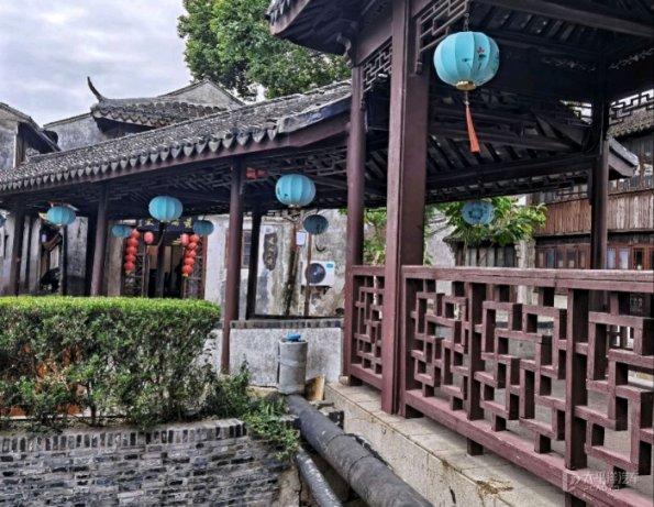 蛇吃金钥匙